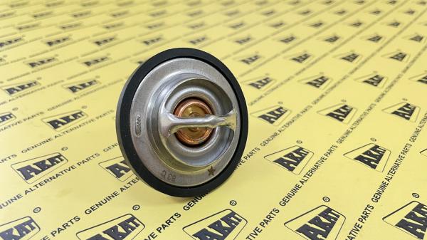 Термостат DEUTZ 04224847